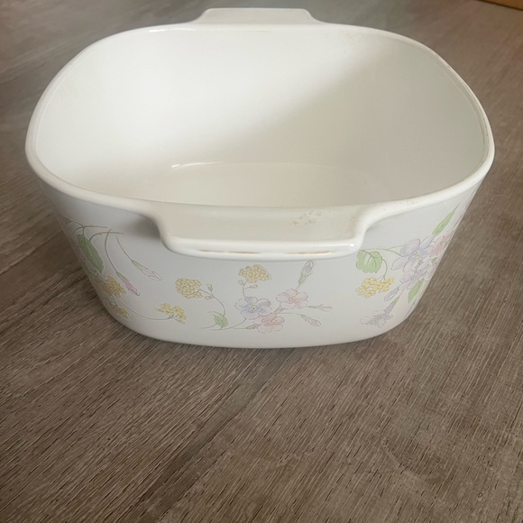 Vintage Corningware Pastel Boquet White Floral Casserole Dish Lid A-3-B 3 Liter - Picture 3 of 7